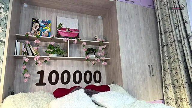 GlaydsLeveto online show from November 16, 2025, 4:07 am