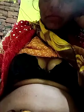 Snapshot of Rubi12A chatting on December 17, 2025, 12:05 am Rubi12A online show from December 17, 2025, 12:05 am