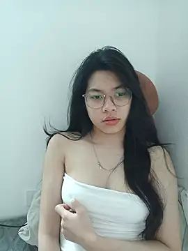 Snapshot of Katanh chatting on July 16, 2026, 7:47 am Katanh online show from July 16, 2026, 7:47 am