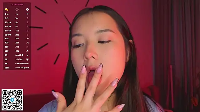 Snapshot of AlberthaEscue chatting on October 23, 2025, 4:12 am AlberthaEscue online show from October 23, 2025, 4:12 am