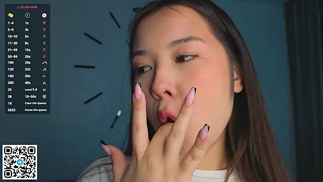 Snapshot of AlberthaEscue chatting on October 26, 2025, 4:18 am AlberthaEscue online show from October 26, 2025, 4:18 am