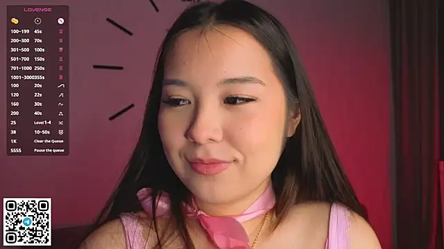 Snapshot of AlberthaEscue chatting on October 28, 2025, 4:16 am AlberthaEscue online show from October 28, 2025, 4:16 am