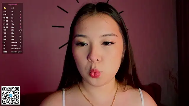 Snapshot of AlberthaEscue chatting on November 1, 2025, 4:03 am AlberthaEscue online show from November 1, 2025, 4:03 am