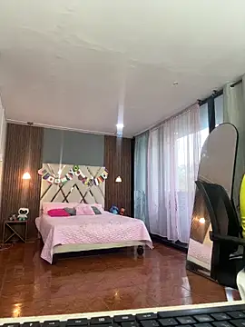Snapshot of olivia_jass chatting on June 20, 2026, 12:08 pm olivia jass online show from June 20, 2026, 12:08 pm