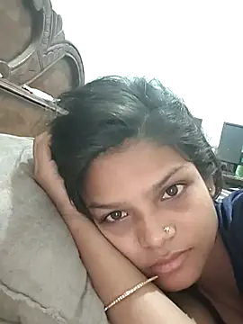 Snapshot of Komal0099 chatting on October 9, 2025, 2:42 am Komal0099 online show from October 9, 2025, 2:42 am