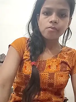 Snapshot of Komal0099 chatting on October 15, 2025, 5:18 am Komal0099 online show from October 15, 2025, 5:18 am