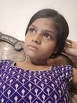 Snapshot of Komal0099 chatting on October 21, 2025, 2:51 pm Komal0099 online show from October 21, 2025, 2:51 pm