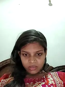 Komal0099 online show from January 6, 2026, 3:27 pm