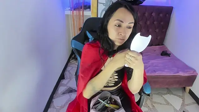 alison moon7 online show from October 31, 2025, 12:39 pm