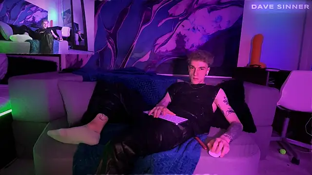 Snapshot of davesinner chatting on May 30, 2026, 9:34 pm davesinner online show from May 30, 2026, 9:34 pm