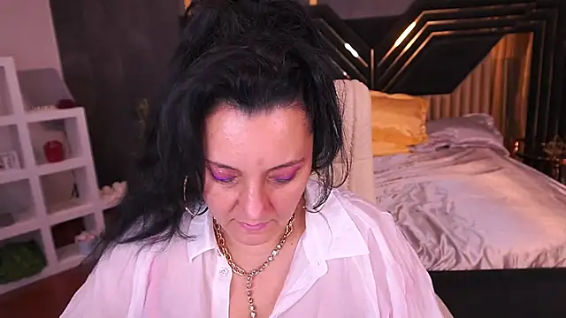 ValeryRosseee online show from October 2, 2025, 6:59 pm