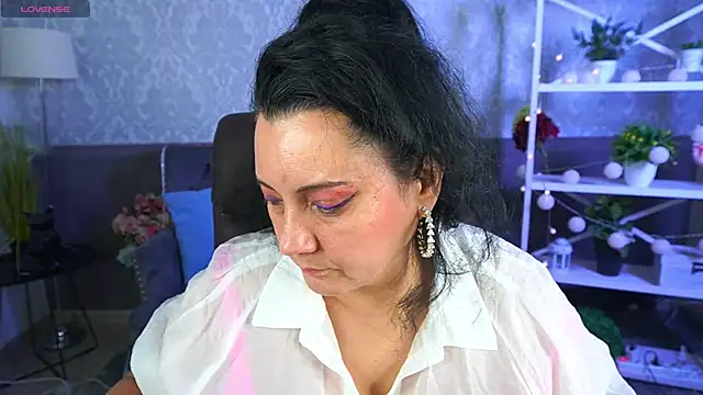 ValeryRosseee online show from October 19, 2025, 7:31 am