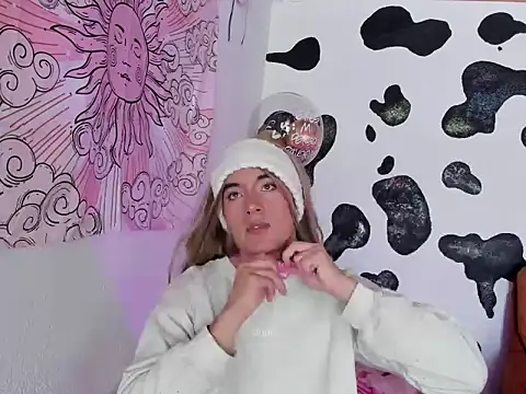 brihanna cooper online show from September 25, 2025, 4:21 pm