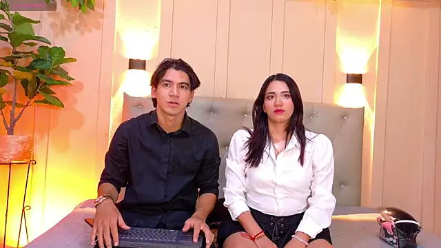 Daiisy kiss online show from May 9, 2026, 1:27 pm