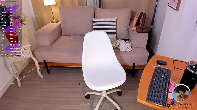 Katia fire online show from October 1, 2025, 4:07 am