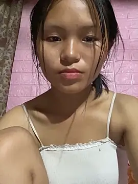 Snapshot of milo_bae chatting on October 16, 2025, 2:01 am milo bae online show from October 16, 2025, 2:01 am