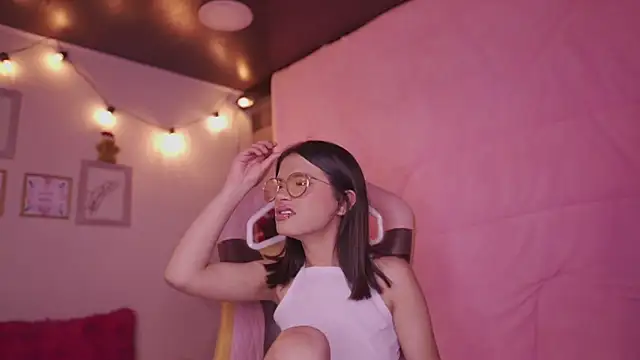 Lana Dreams  online show from December 23, 2025, 12:08 am