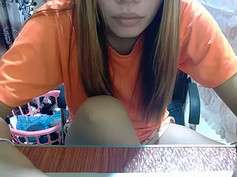 Snapshot of Joys_Wet_Pussy chatting on May 8, 2026, 11:15 am Joys Wet Pussy online show from May 8, 2026, 11:15 am