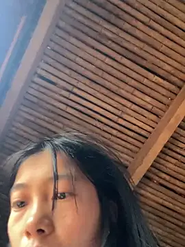 EmLy02 online show from October 12, 2025, 12:09 am