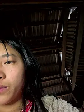 EmLy02 online show from January 15, 2026, 4:28 am