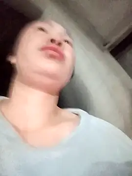 fanchunn online show from December 17, 2025, 11:49 am