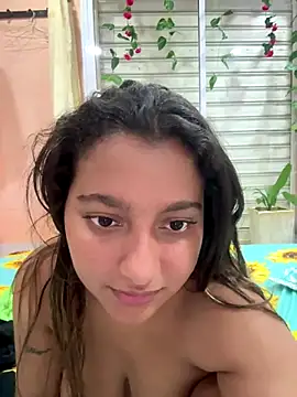 celeste L29 online show from September 19, 2025, 3:56 pm