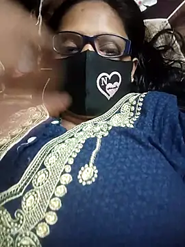 Snapshot of AVA55 chatting on October 14, 2025, 6:42 pm AVA55 online show from October 14, 2025, 6:42 pm