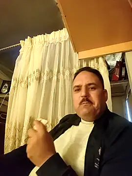 Snapshot of mM0140 chatting on December 3, 2025, 12:25 pm mM0140 online show from December 3, 2025, 12:25 pm