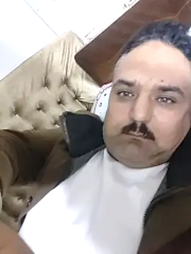 Snapshot of mM0140 chatting on December 20, 2025, 10:06 pm mM0140 online show from December 20, 2025, 10:06 pm