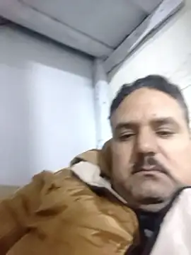 Snapshot of mM0140 chatting on January 12, 2026, 8:25 pm mM0140 online show from January 12, 2026, 8:25 pm