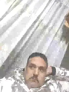 Snapshot of mM0140 chatting on January 13, 2026, 9:20 pm mM0140 online show from January 13, 2026, 9:20 pm