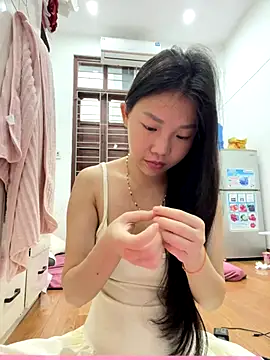 Miumieu online show from September 26, 2025, 4:49 am