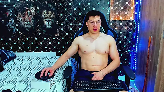 javiersexymann online show from June 4, 2026, 5:19 pm