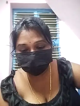 Snapshot of chaitara-reddy chatting on November 11, 2025, 4:07 pm chaitara-reddy online show from November 11, 2025, 4:07 pm