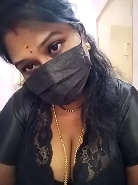 Snapshot of chaitara-reddy chatting on December 20, 2025, 4:52 am chaitara-reddy online show from December 20, 2025, 4:52 am