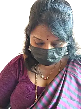 Snapshot of chaitara-reddy chatting on February 7, 2026, 6:50 am chaitara-reddy online show from February 7, 2026, 6:50 am