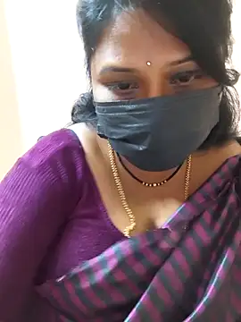 Snapshot of chaitara-reddy chatting on February 7, 2026, 9:18 pm chaitara-reddy online show from February 7, 2026, 9:18 pm