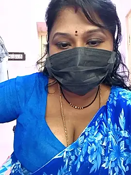 Snapshot of chaitara-reddy chatting on February 12, 2026, 7:03 am chaitara-reddy online show from February 12, 2026, 7:03 am