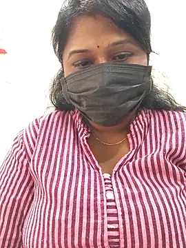 Snapshot of chaitara-reddy chatting on March 3, 2026, 5:13 am chaitara-reddy online show from March 3, 2026, 5:13 am