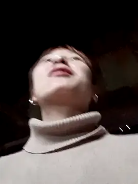 Mini3333 online show from March 23, 2026, 11:53 pm