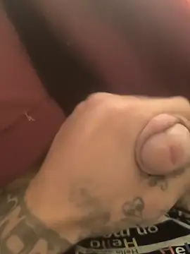 purofuego6 online show from October 7, 2025, 1:47 am