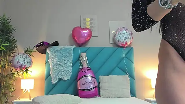 HaileyVice online show from October 31, 2025, 5:19 am