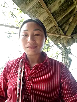 lucybaby00 online show from March 20, 2026, 4:28 am