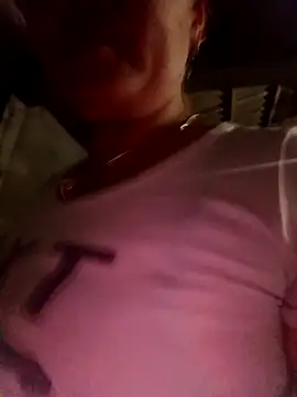 Snapshot of phunphun chatting on October 8, 2025, 1:20 pm phunphun online show from October 8, 2025, 1:20 pm