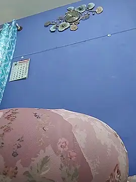 Snapshot of Hotcupale345 chatting on February 9, 2026, 11:03 am Hotcupale345 online show from February 9, 2026, 11:03 am