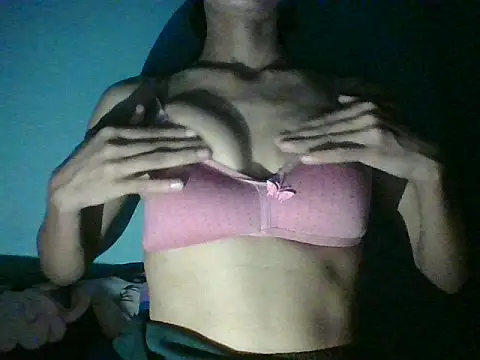 Snapshot of Your-muskan chatting on September 9, 2025, 4:12 am Your-muskan online show from September 9, 2025, 4:12 am