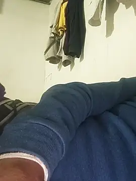 tupha232 online show from February 21, 2026, 5:36 pm