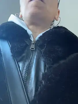 eddivad6974 online show from January 11, 2026, 8:52 am