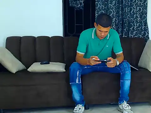 jefferson exotic21 online show from November 30, 2025, 6:50 am