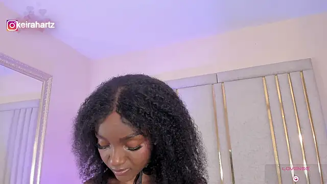 Snapshot of Keirahartz chatting on March 25, 2026, 12:00 pm Keirahartz online show from March 25, 2026, 12:00 pm